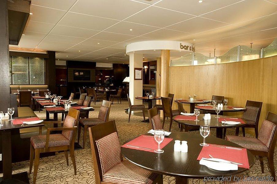 Premier Inn Dublin Airport Swords Restaurant photo